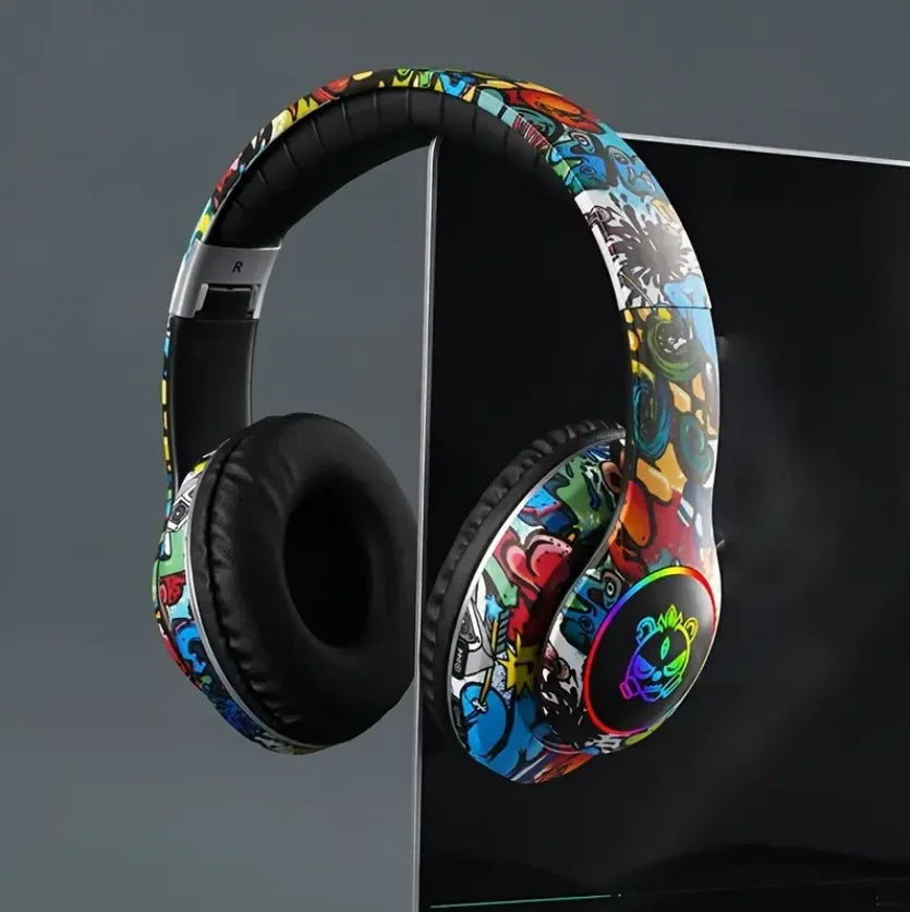 🎧 Graffiti Bluetooth Headphones – LED Light Wireless Headset with Mic & TF Card Support | Perfect Gift for Kids